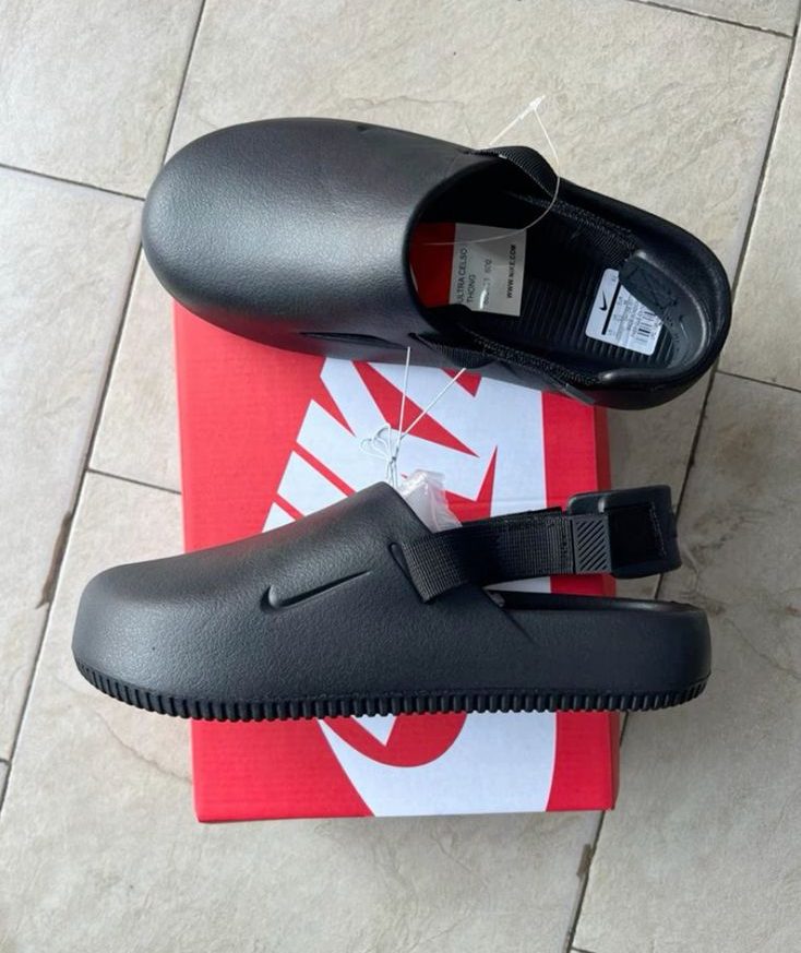 Nike Slides