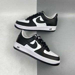 Air Force 1 Black & White